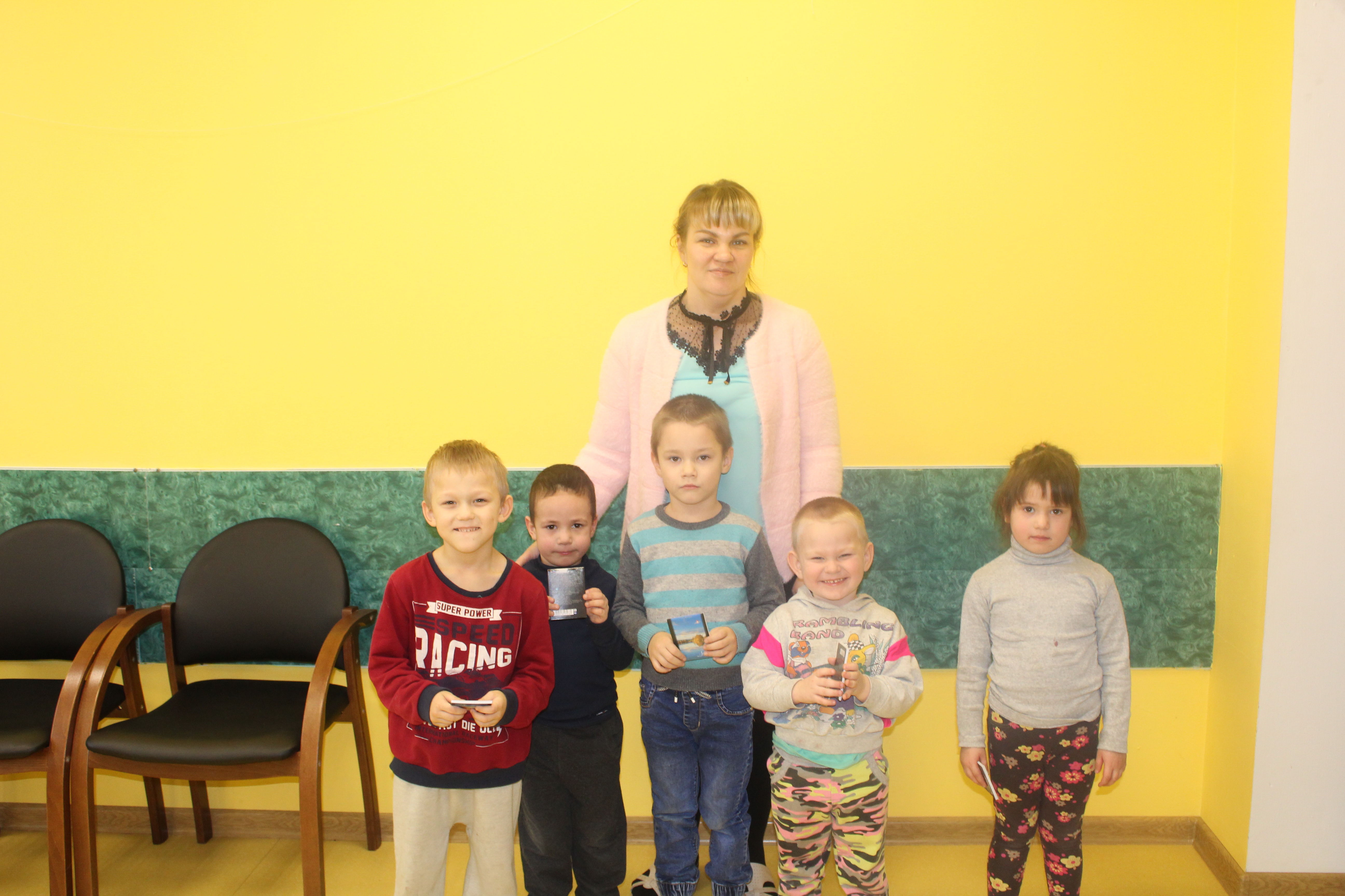 В ГОСТИ К ЗИМУШКЕ - ЗИМЕ