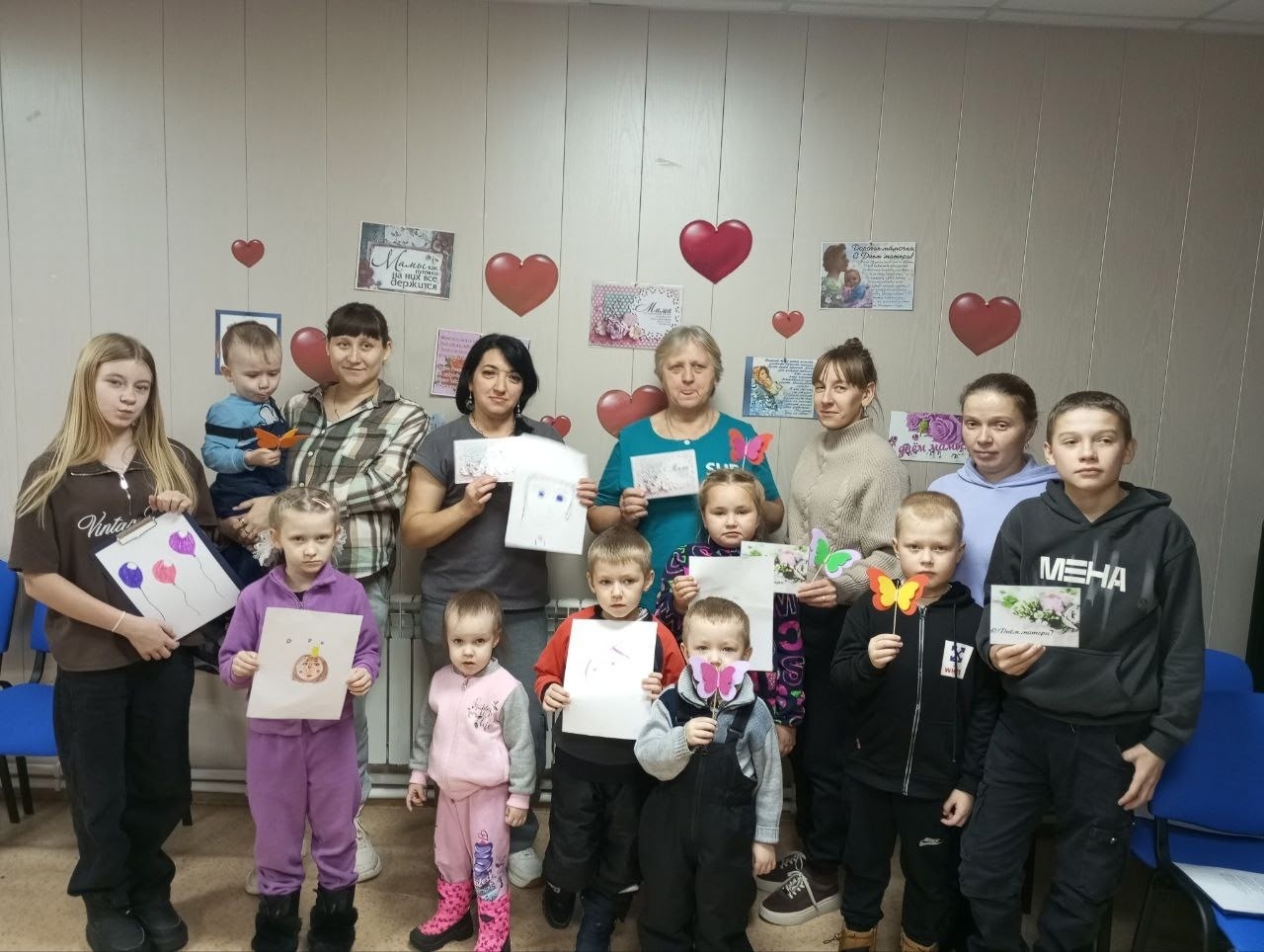 Трогательный праздник мам