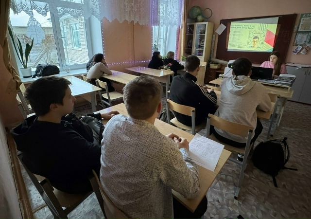 "Парус" продолжает свою работу