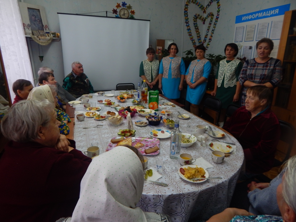 «Пусть теплой будет осень вашей жизни!»